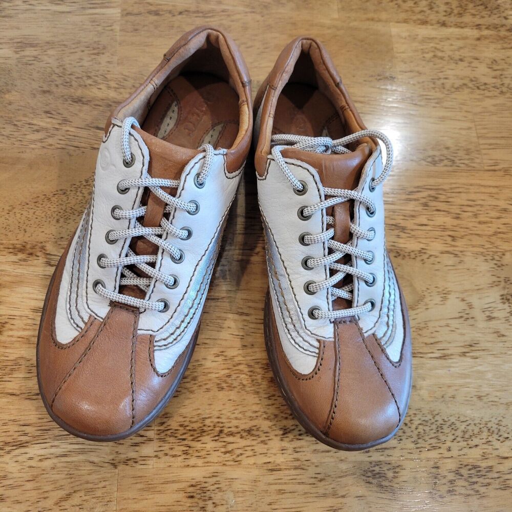 Born Women's White Tan Leather Upper Lining Lace Up Oxford Golf Sneakers Size 6